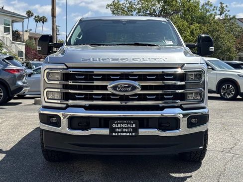 Used 2024 Ford F250 Lariat w/ FX4 Off-Road Package AWD/4WD image 3