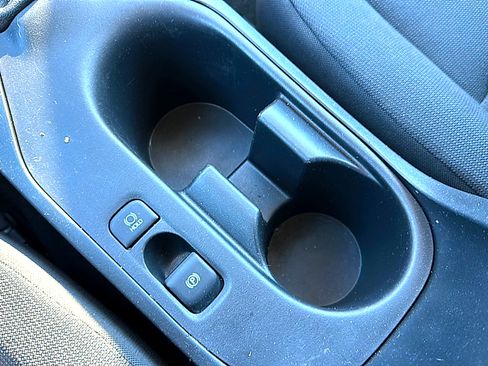 Used 2024 Toyota Corolla LE image 34