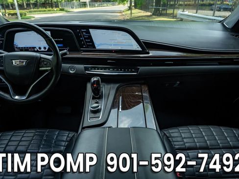 Used 2023 Cadillac Escalade ESV Sport Platinum w/ Heavy-Duty Trailer Package AWD/4WD image 19