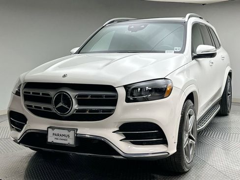 Used 2023 Mercedes-Benz GLS 450 4MATIC image 1