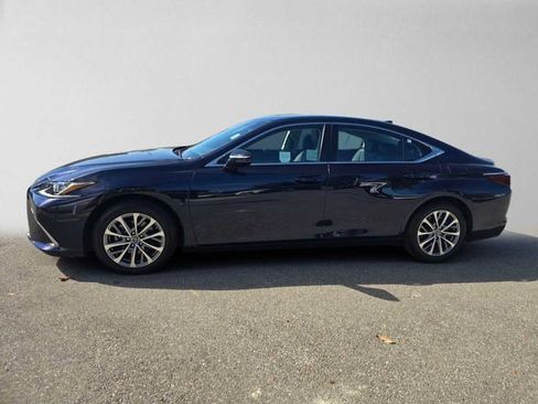 Certified 2024 Lexus ES 350 w/ Accessory Package (Z1) FWD image 6