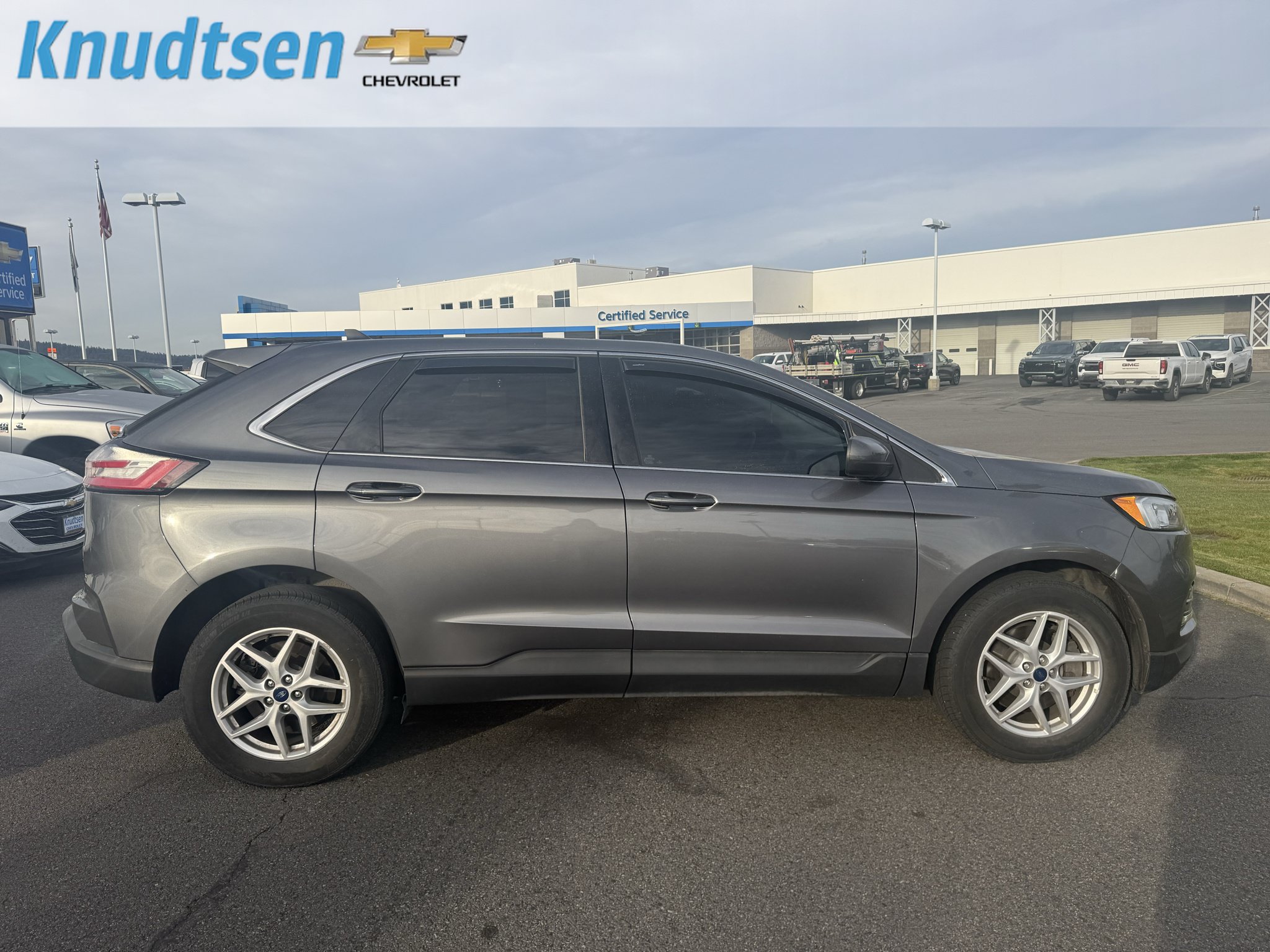 Used 2022 Ford Edge SEL AWD/4WD image 8