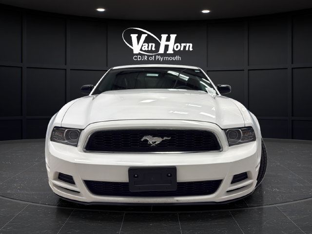 Used 2013 Ford Mustang Coupe w/ V6 Performance Pkg RWD image 2