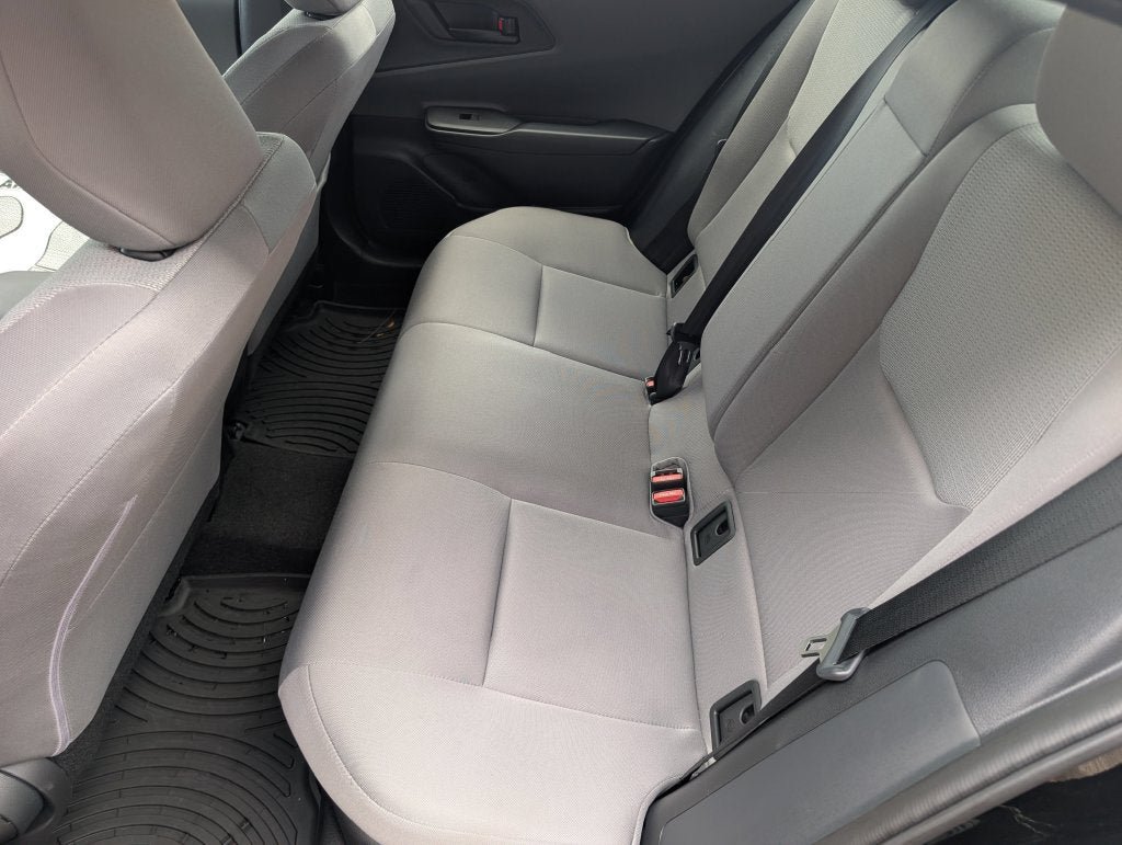 Certified 2026 Toyota Prius LE AWD/4WD image 31