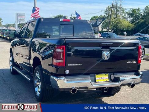 Used 2022 RAM 1500 Big Horn AWD/4WD image 3
