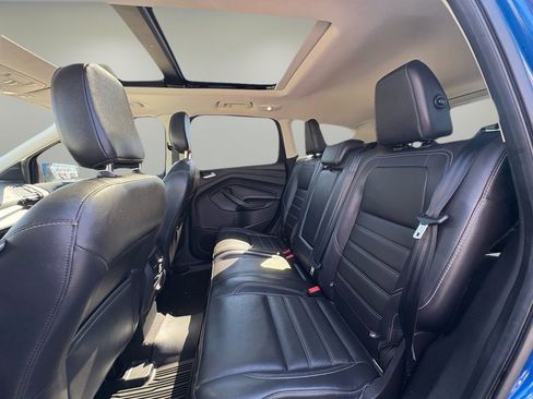 Used 2018 Ford Escape SEL w/ Ford Safe & Smart Package image 34