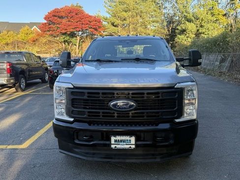 Used 2023 Ford F350 XL image 9