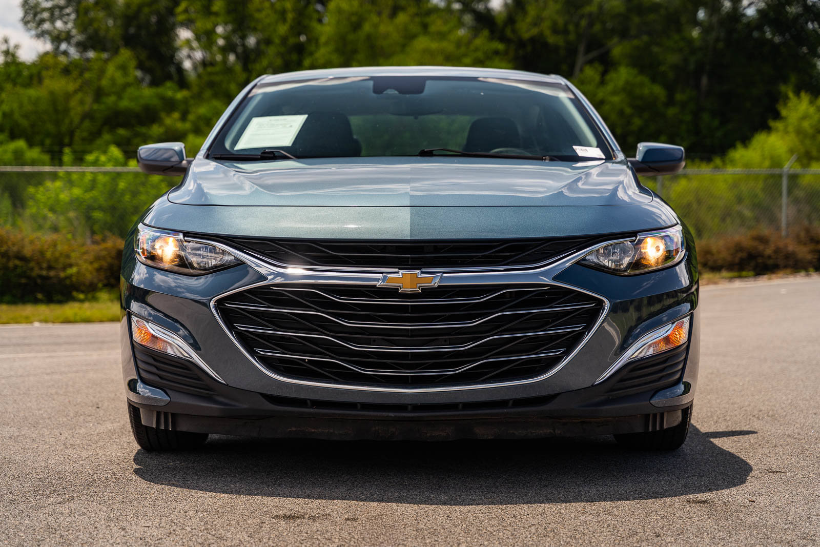 Used 2024 Chevrolet Malibu LS w/ Driver Confidence Package FWD image 2