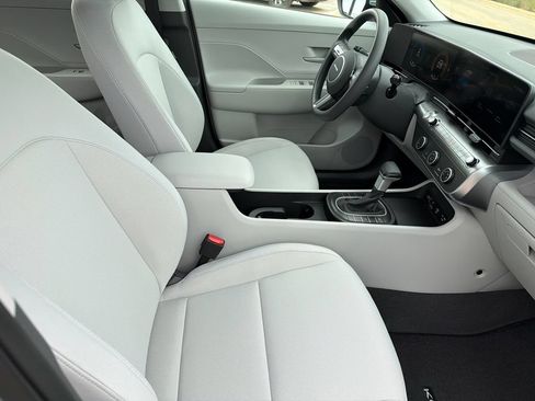 New 2026 Hyundai Kona SE FWD image 14