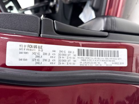 Used 2018 Jeep Grand Cherokee Altitude image 38