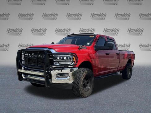 Used 2024 RAM 2500 Tradesman w/ Chrome Appearance Group RWD image 8