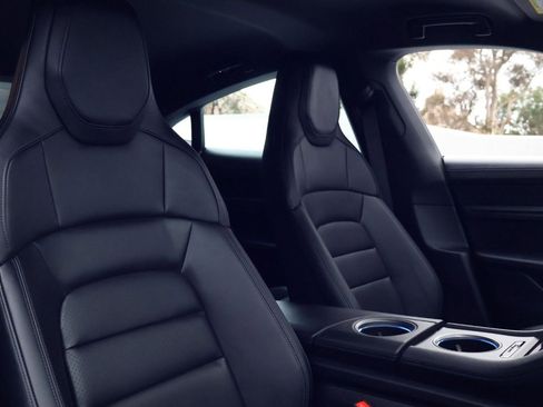 Certified 2025 Porsche Taycan image 24