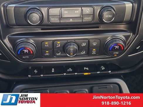 Used 2018 Chevrolet Silverado 1500 LT w/ All Star Edition image 22