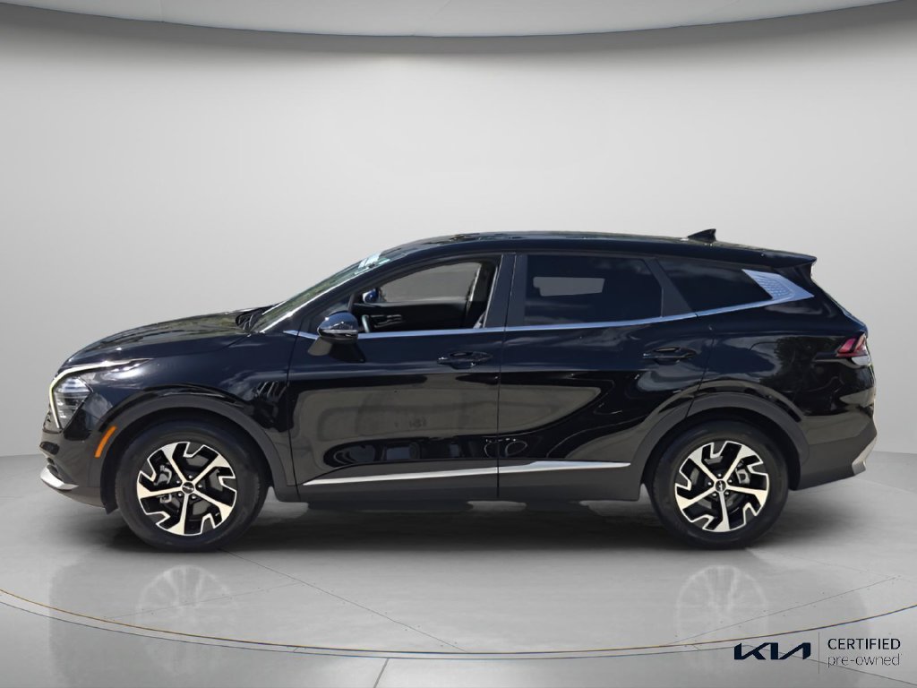 Certified 2024 Kia Sportage EX FWD image 3