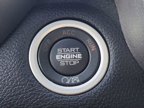 Used 2024 RAM 2500 Big Horn image 33