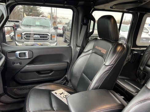 Used 2021 Jeep Wrangler Unlimited Rubicon w/ Dual Top Group image 8