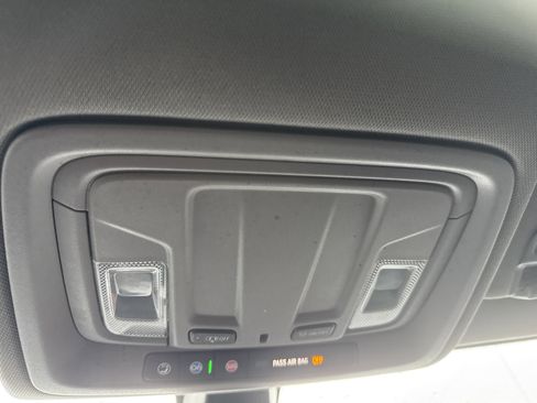 Used 2021 Chevrolet Silverado 1500 Custom Trail Boss w/ Realtree Special Edition image 26