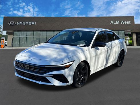 New 2026 Hyundai Elantra SEL Sport Premium FWD image 1