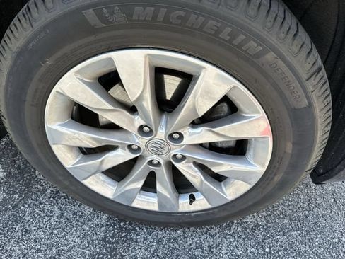 Used 2017 Buick Envision Essence AWD/4WD image 20