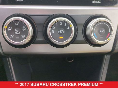 Used 2017 Subaru Crosstrek 2.0i Premium w/ Moonroof Package image 26