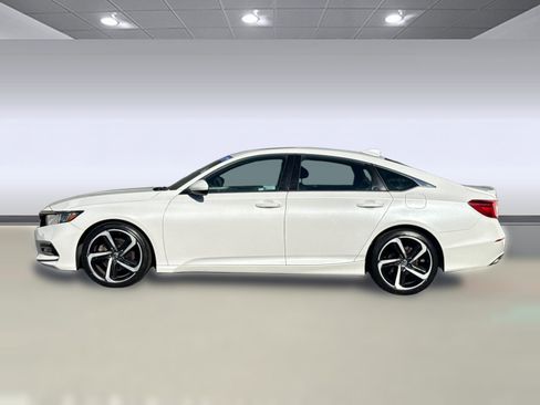 Certified 2018 Honda Accord Sport image 2
