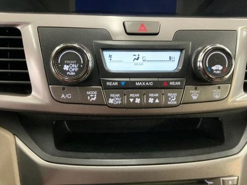 Used 2016 Honda Odyssey LX image 19