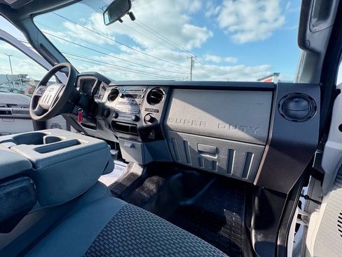 Used 2013 Ford F250 XL w/ PWR Equipment Group image 31