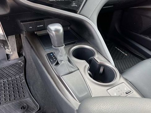 Used 2023 Toyota Camry SE FWD image 30