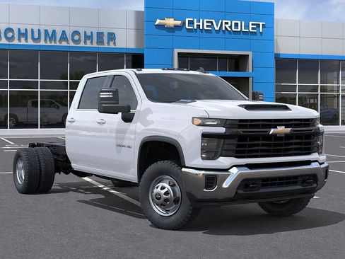 New 2026 Chevrolet Silverado 3500 W/T image 7