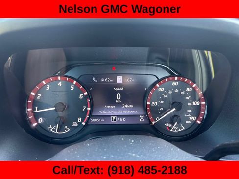 Used 2021 Nissan Titan PRO-4X w/ Pro-4x Convenience Package AWD/4WD image 12