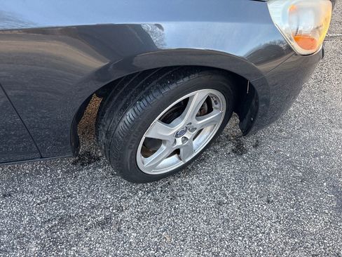 Used 2012 Volvo S60 T5 w/ Climate Pkg image 33