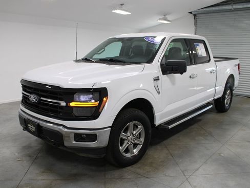 Used 2024 Ford F150 XLT w/ Tow/Haul Package AWD/4WD image 4
