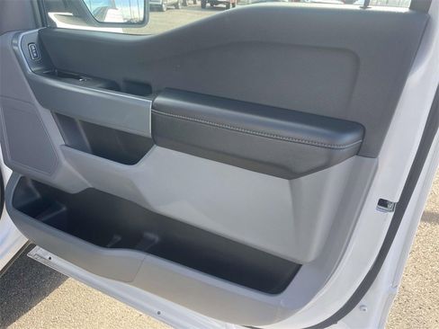 Used 2023 Ford F150 XLT image 25