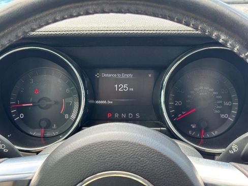 Used 2017 Ford Mustang Premium RWD image 19