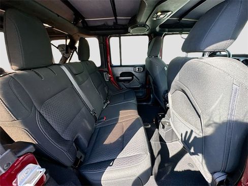 Used 2021 Jeep Wrangler Unlimited Sport S image 25