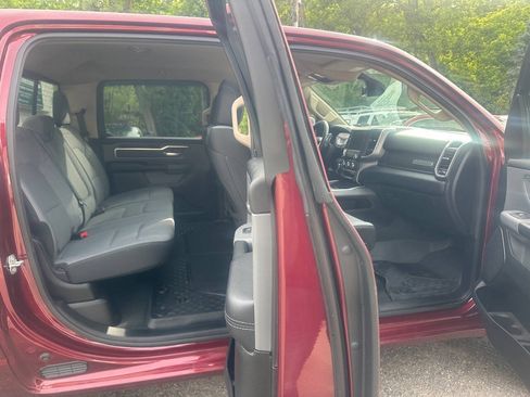 Used 2019 RAM 1500 Big Horn AWD/4WD image 8