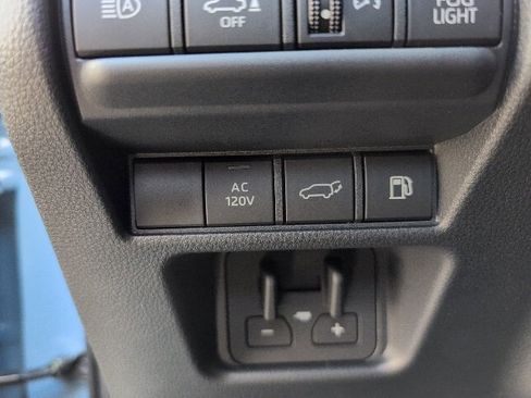 New 2025 Toyota Land Cruiser image 16