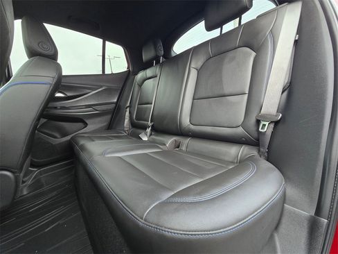 Used 2024 Buick Envista Sport Touring image 14