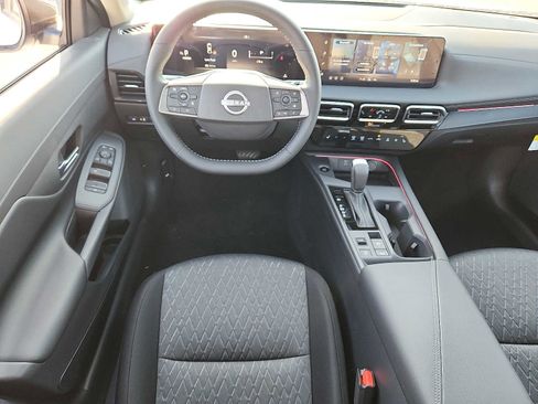 New 2026 Nissan Sentra SV w/ SV Convenience Package image 7