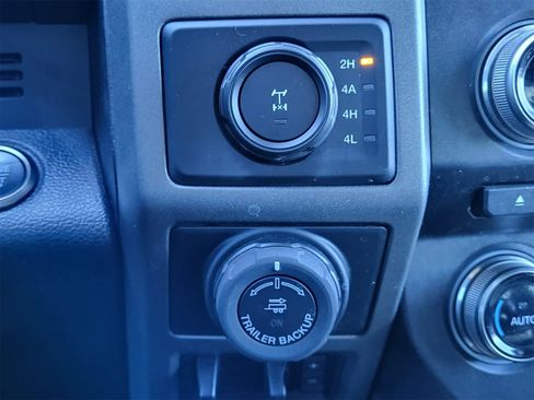 Used 2018 Ford F150 Raptor w/ Equipment Group 802A Luxury image 22