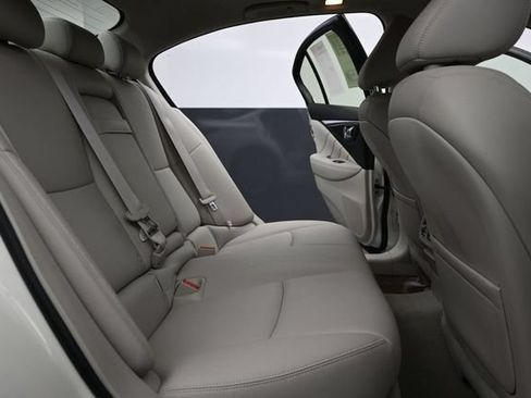 Used 2018 INFINITI Q50 Luxe w/ Essential Package (3.0T Luxe) RWD image 19