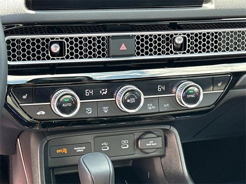 Certified 2025 Honda Civic Sport Touring image 20