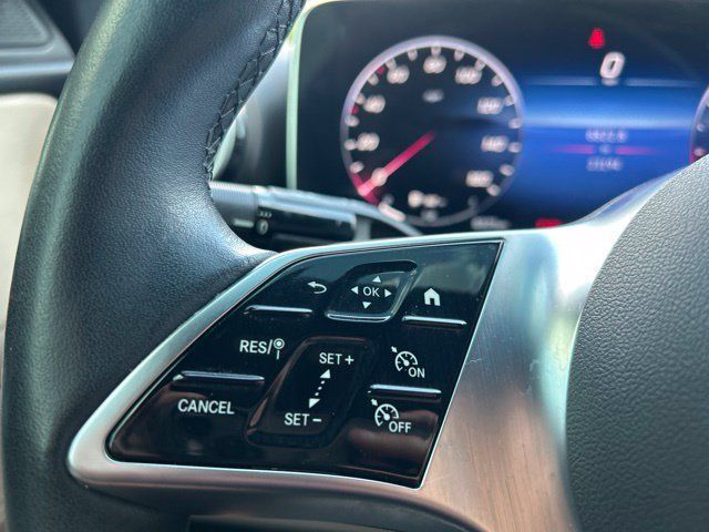 Used 2022 Mercedes-Benz C 300 4MATIC Sedan image 16
