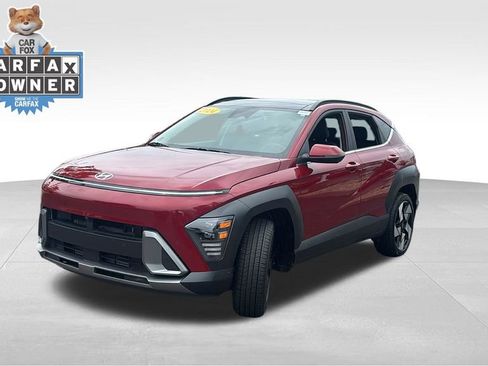 Used 2024 Hyundai Kona Limited AWD/4WD image 3