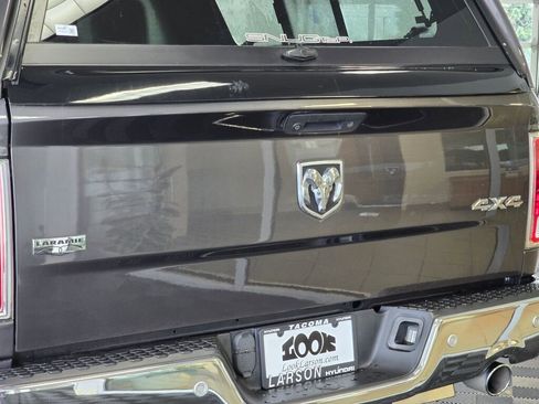 Used 2018 RAM 1500 Laramie w/ Convenience Group image 13