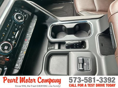 Certified 2024 GMC Sierra 2500 Denali w/ Denali Reserve Package image 21