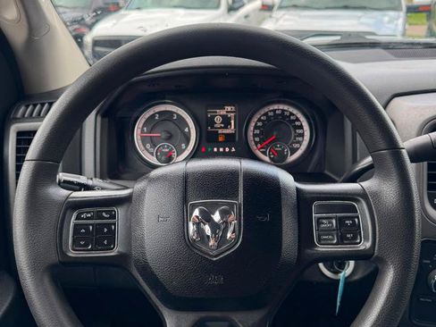 Used 2018 RAM 3500 Tradesman w/ Chrome Appearance Group AWD/4WD image 10