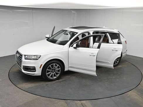 Used 2018 Audi Q7 3.0T Prestige AWD/4WD image 61