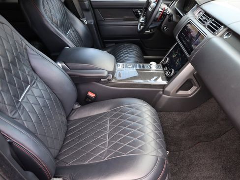 Used 2020 Land Rover Range Rover SV Autobiography Dynamic image 36