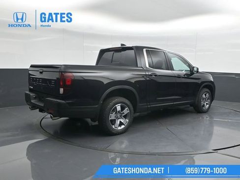 New 2026 Honda Ridgeline RTL image 2